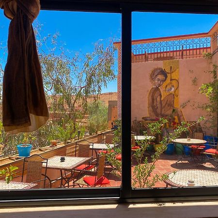 Ayouze Auberge Ajt Benhaddu Kültér fotó