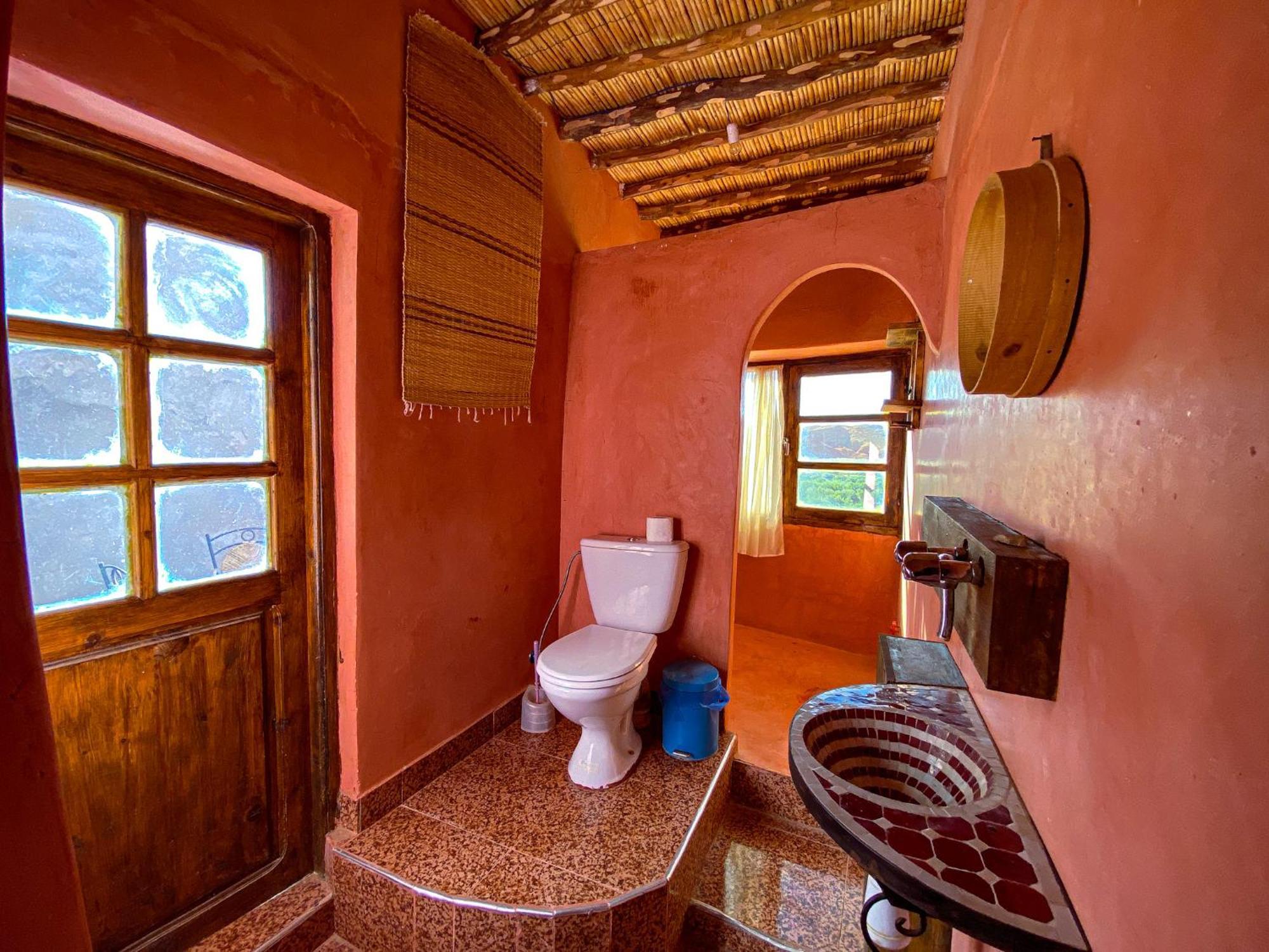 Ayouze Auberge Ajt Benhaddu Kültér fotó