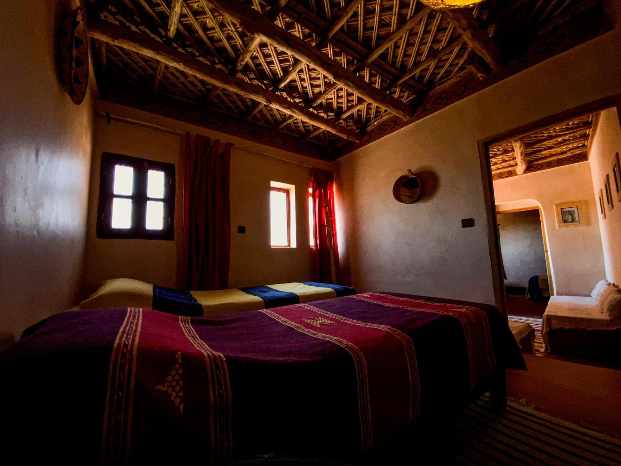 Ayouze Auberge Ajt Benhaddu Kültér fotó