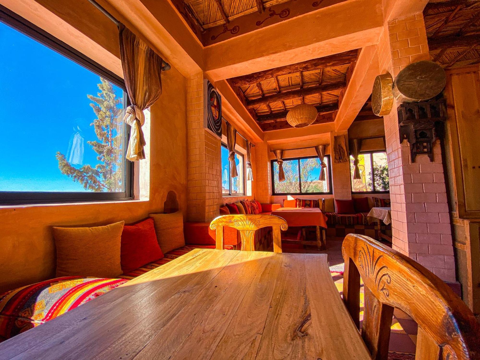 Ayouze Auberge Ajt Benhaddu Kültér fotó